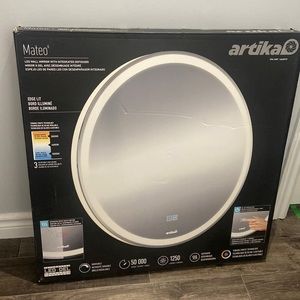 Led wall mirror with integrated defogger, 3 adjustable light colors,